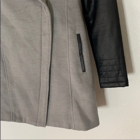 Pim + Larkin‎ Jacket - Picture 3 of 5